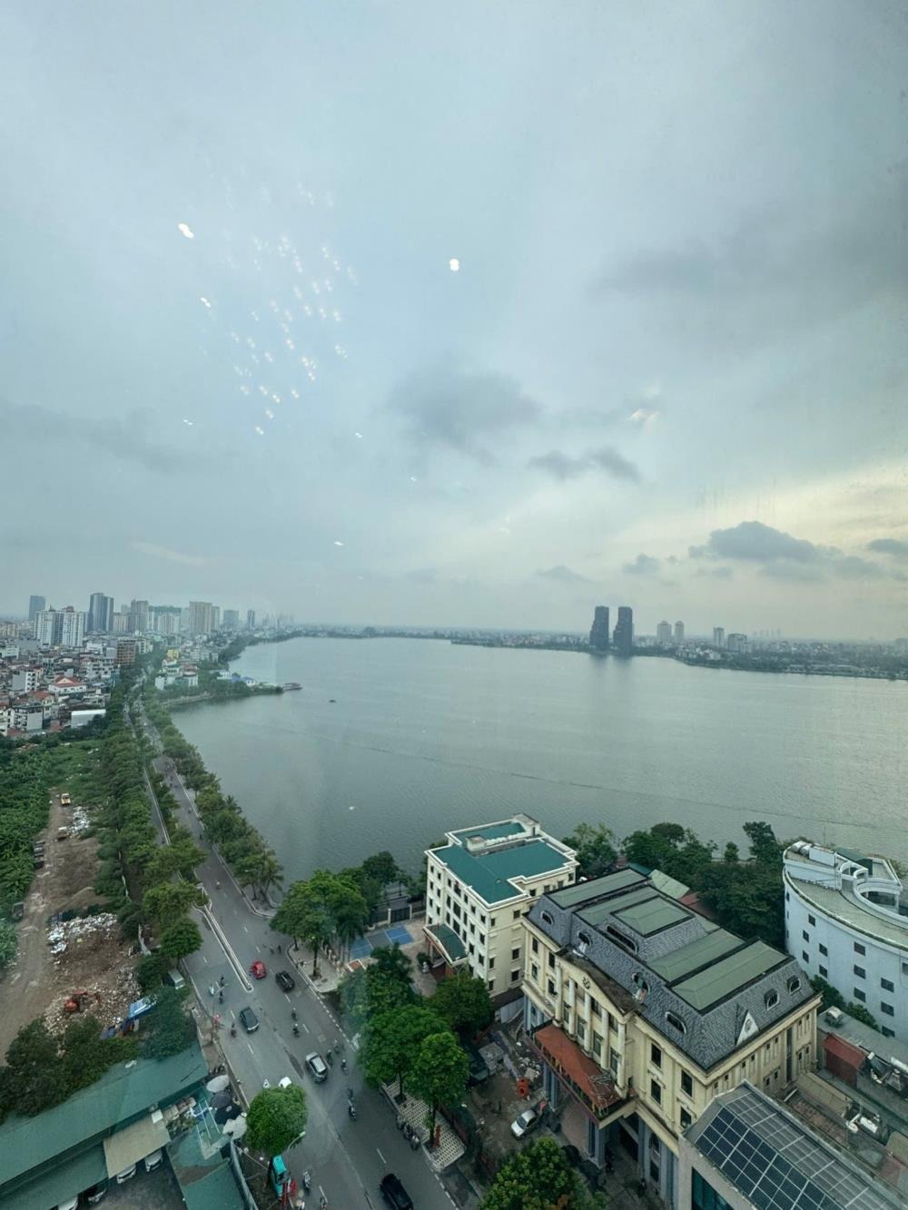 Penthouse Duplex Watermark Tây Hồ - View Hồ Tây - 311m2 - Giá 46.8 tỷ