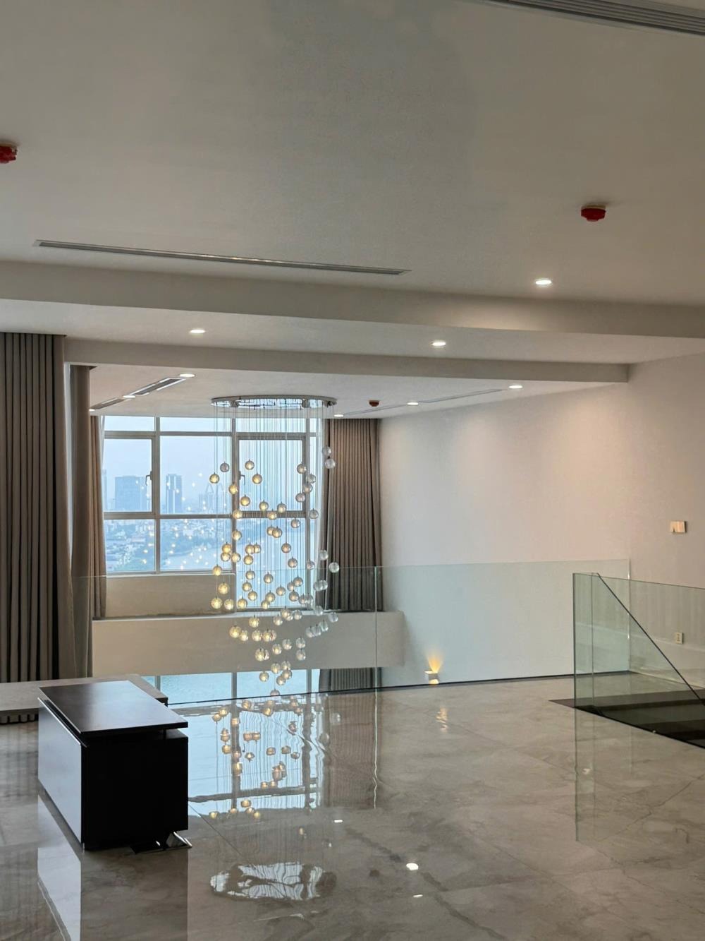 Penthouse Duplex Watermark Tây Hồ - View Hồ Tây - 311m2 - Giá 46.8 tỷ