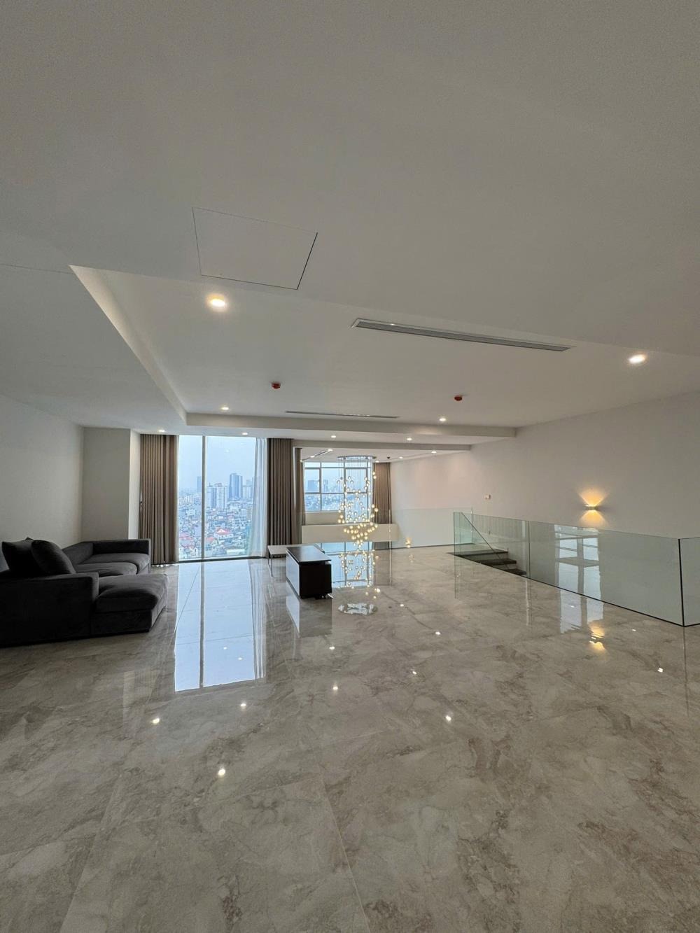Penthouse Duplex Watermark Tây Hồ - View Hồ Tây - 311m2 - Giá 46.8 tỷ