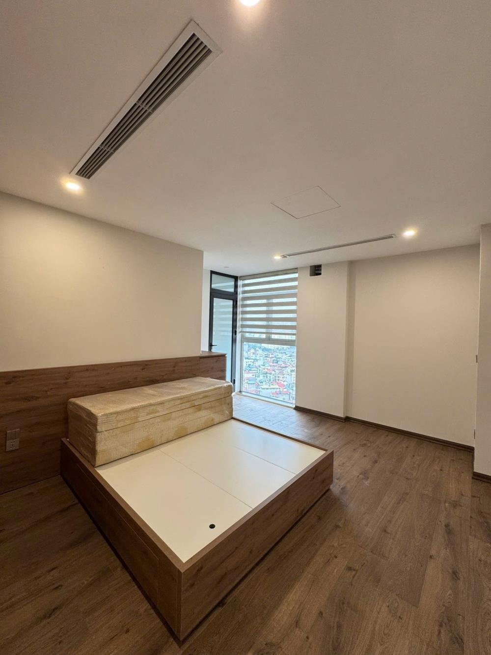 Penthouse Duplex Watermark Tây Hồ - View Hồ Tây - 311m2 - Giá 46.8 tỷ