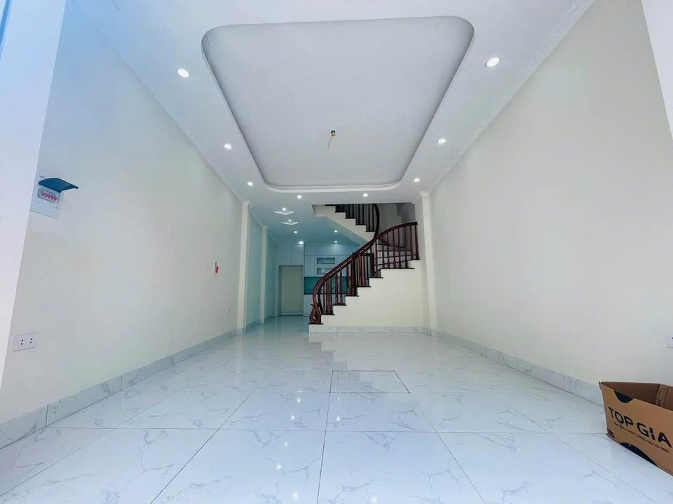 Nhà 4 Tầng Đại Tự - Giá Ưu Đãi 5.1 Tỷ - Vị Trí Đắc Địa