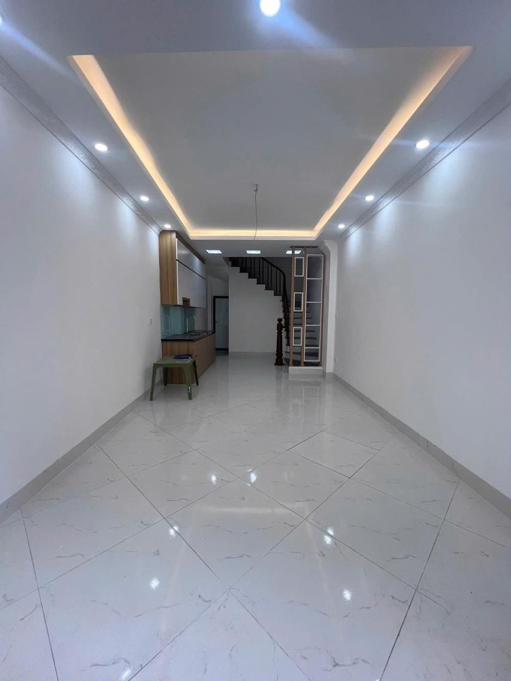 Bán nhà riêng Đan Phượng - 5 Tầng - Ô Tô Vào Nhà - Giá 5.9 Tỷ