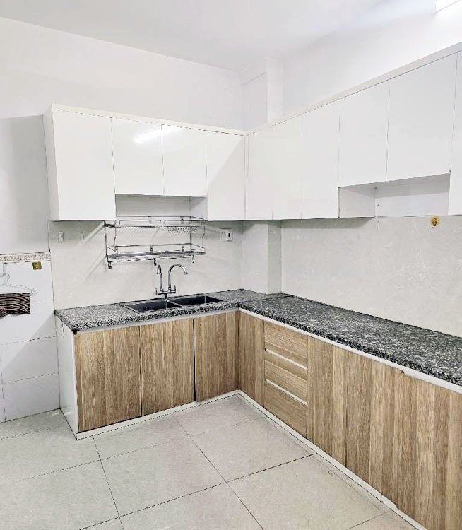 Nhà 4 Tầng Tân Bình - Đồng Xoài, 43m2, Giá 6.x Tỷ - Thương Lượng