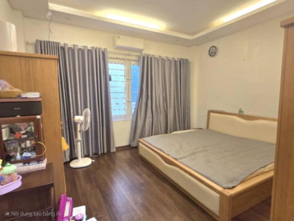 Bán nhà lô góc Võng Thị, Tây Hồ - 100m2, 20m ra Hồ Tây - 34.5 tỷ