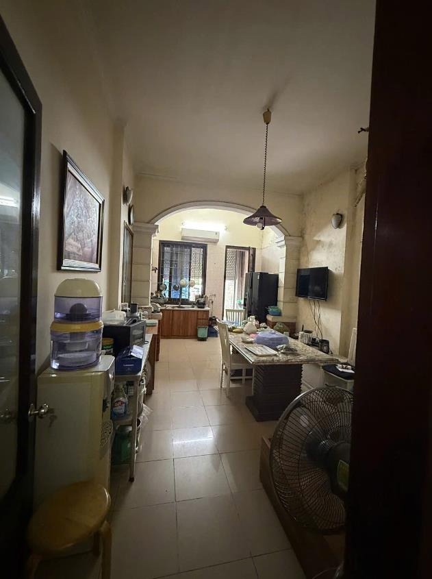 Mặt Phố Hào Nam - Cát Linh - 105m2 x 5 Tầng - Vỉa Hè Rộng - Kinh Doanh Đỉnh Cao