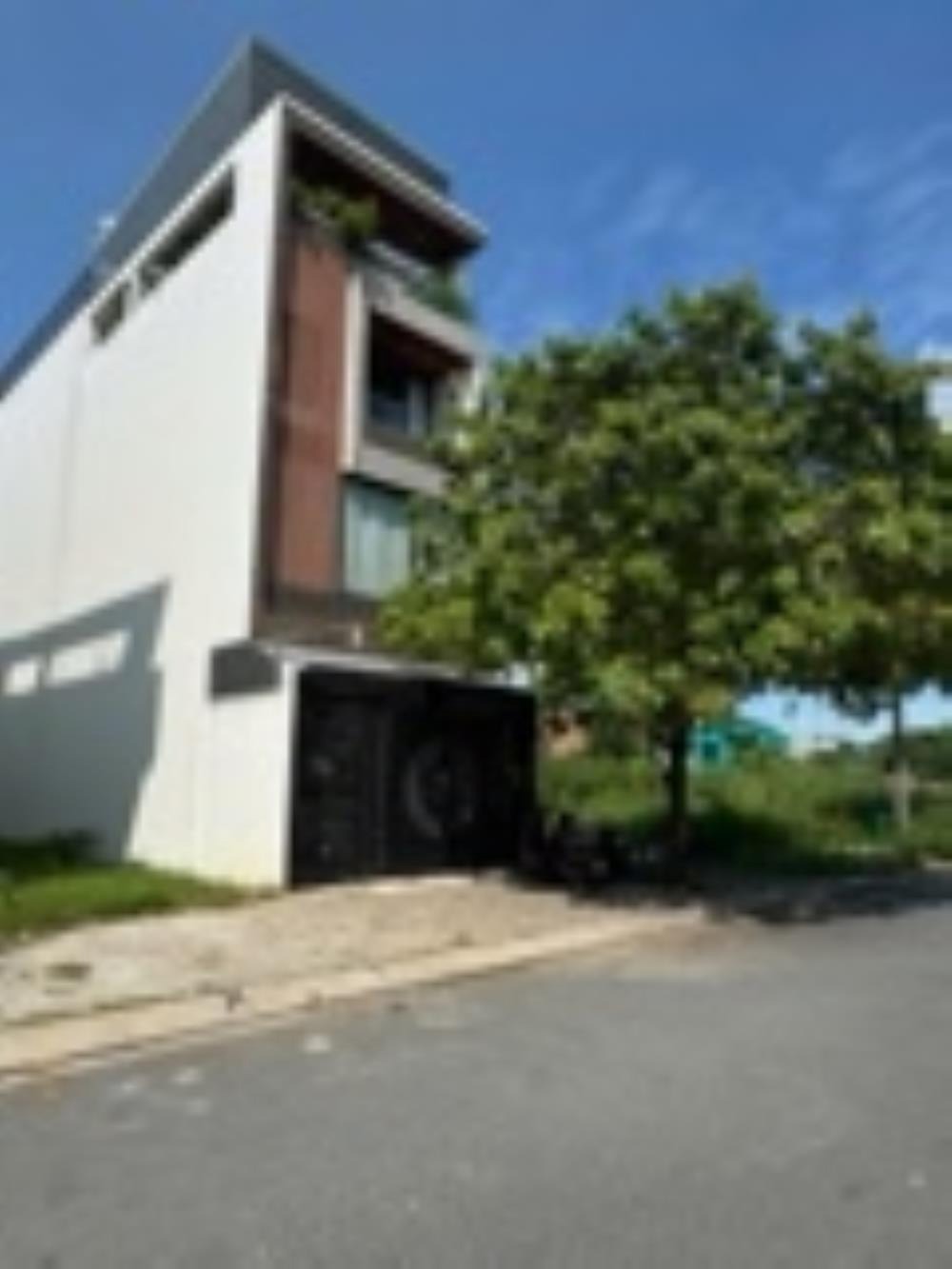Bán Gấp Đất Nền Full Thổ Cư, Sổ Riêng - Gần KCN - Giá 1 Tỷ 2