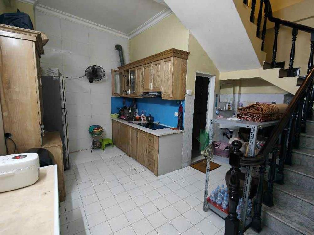 Nhà phố Vọng - 75m2 - Giá 14 tỷ - Vị trí đẹp - 3 Tầng - Full tiện ích