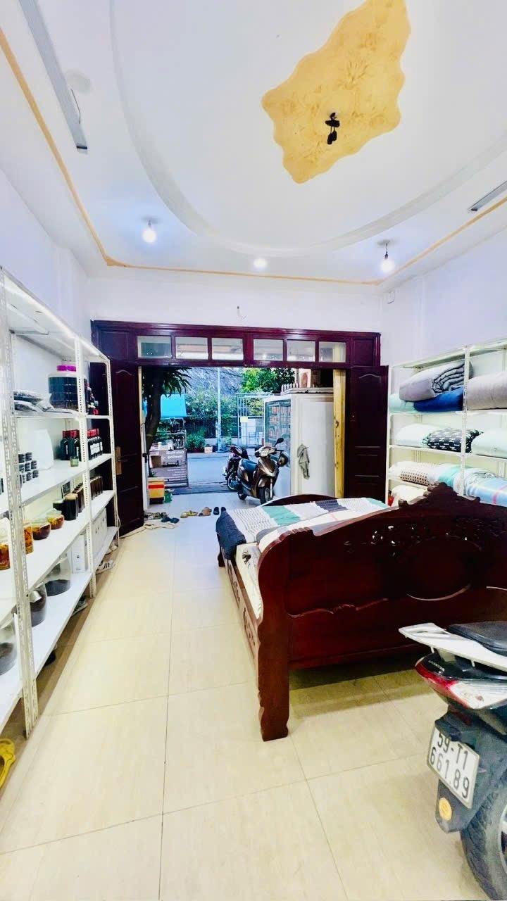 Bán Nhà Mặt Tiền Thủ Đức - Phường Phước Long B, Vị Trí VIP, Giá Tốt