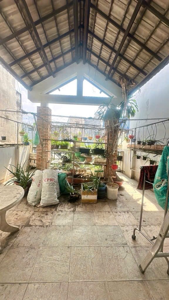 Nhà phố Quận 7 - 90m2, 4PN, Giá 12 tỷ - Vị trí đắc địa