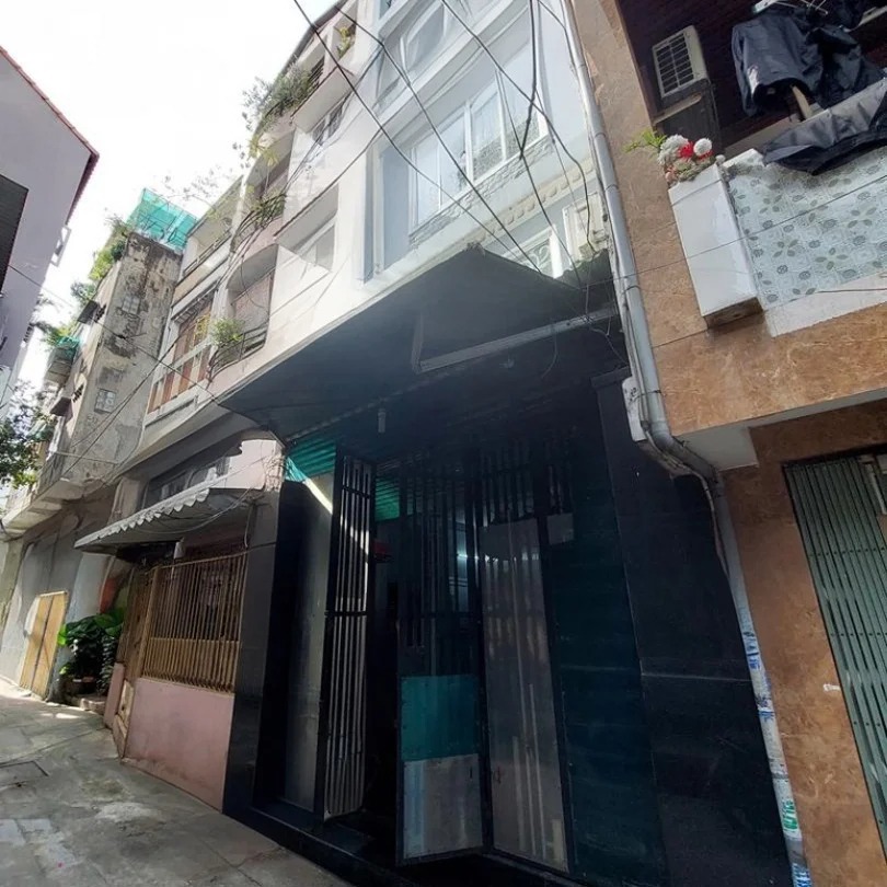 Bán Nhà 4 Tầng Ngã Sáu Cộng Hòa - Vị Trí Vàng Kinh Doanh