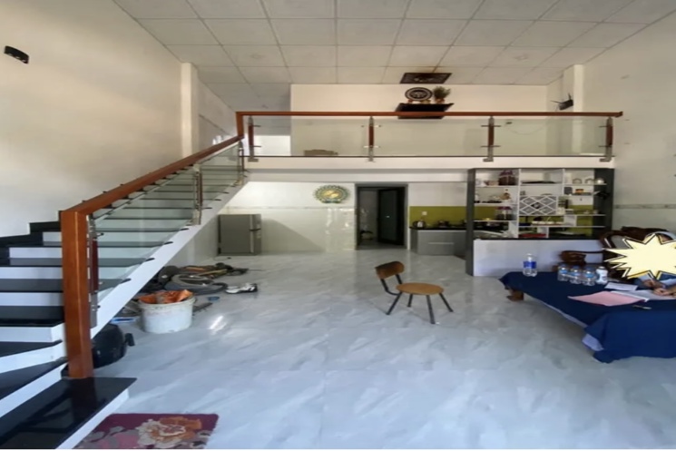 Nhà cấp 4 mặt tiền đường Trương Quyền đang cho thuê 10tr/tháng