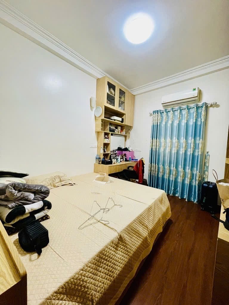 Nhà Ba Đình 3 Tầng Ngõ Thông - Giá 9 Tỷ - Ở Ngay