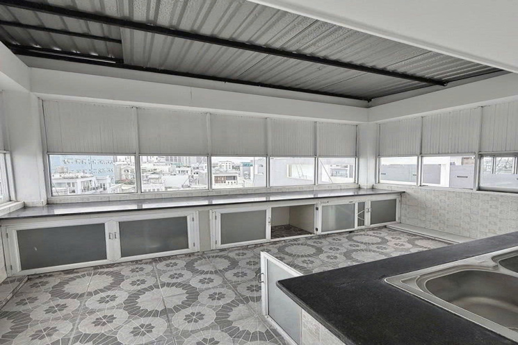 TÒA NHÀ 6 TẦNG – 20 PHÒNG KHÉP KÍN – NGAY ĐH VĂN LANG – 94M² (4x24) – THU NHẬP 1 TỶ/NĂM