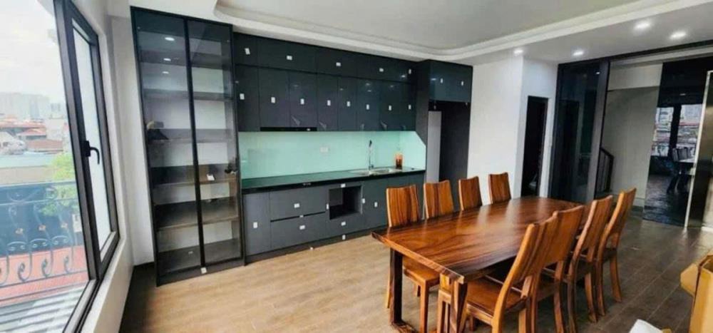 Nhà Mặt Phố Đoàn Thị Điểm Đống Đa - 65m2, 2 Tầng, Mặt Tiền 4.1m - Giá 42 Tỷ