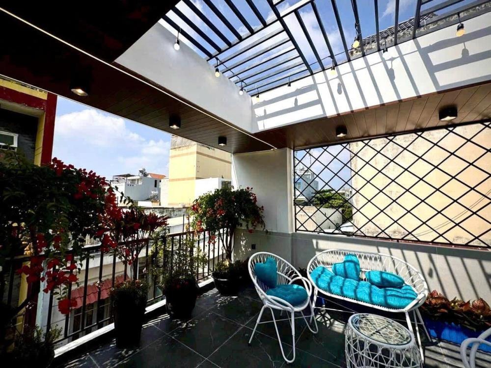 Bán Gấp Nhà 3 Lầu, 80m2, Sát Mặt Tiền Nguyễn Chí Thanh, Quận 5 - Giá 6.85 Tỷ TL