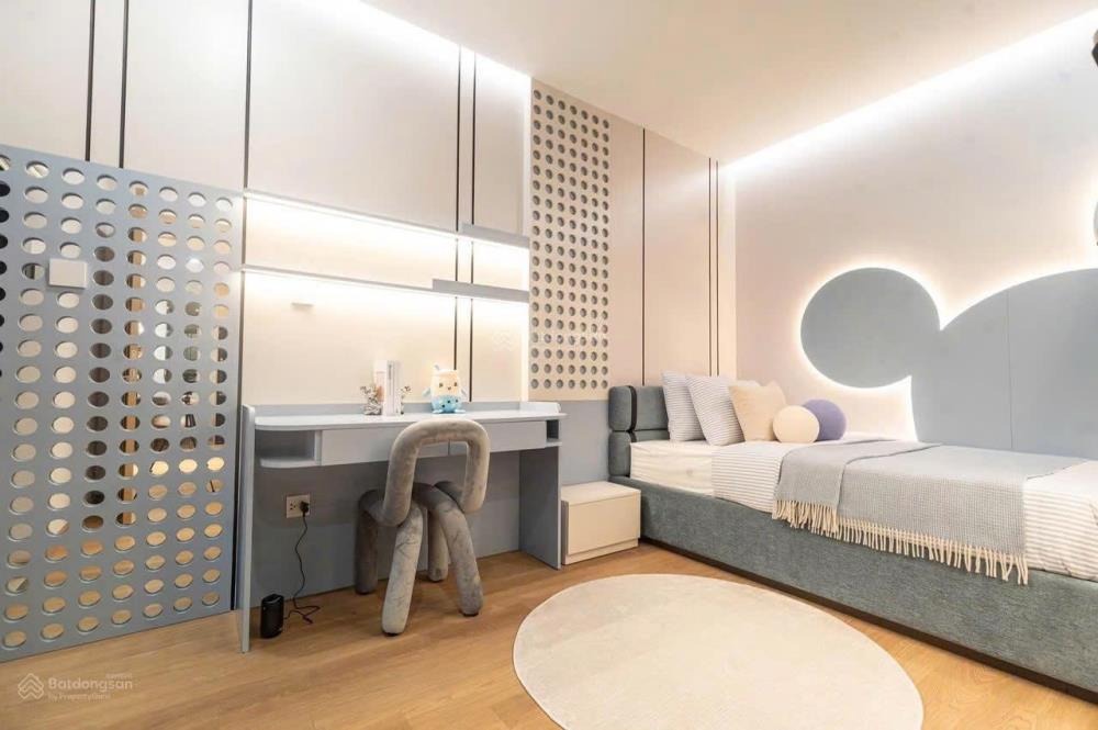 Căn Hộ The Emerald: Giá Từ 2.3 Tỷ, Nhận Nhà SHR, Vay 80%, Tặng Nội Thất Cao Cấp