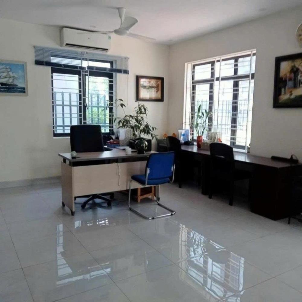 Bán nhà mặt phố Ngô Thì Nhậm - 230m2 - Mặt tiền 8m - Giá 180 tỷ