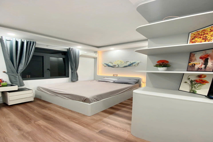 Bán gấp nhà 160 Nguyễn Văn Quỳ Quận 7- oto – Nhà đẹp xuất sắc, vào ở ngay
