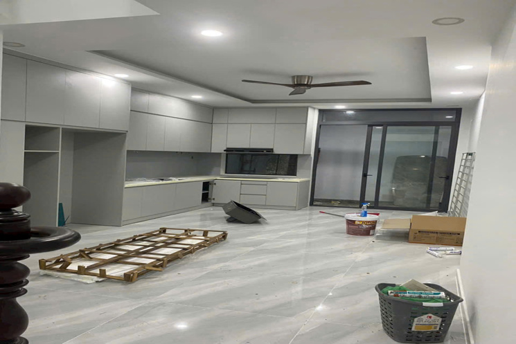 Bán gấp nhà 160 Nguyễn Văn Quỳ Quận 7- oto – Nhà đẹp xuất sắc, vào ở ngay