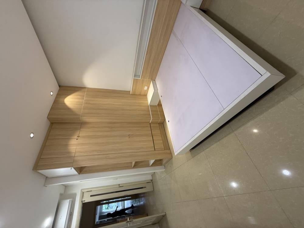 Bán nhà Láng Hạ, Ba Đình - 65m2, 5 Tầng, Ô Tô Tránh, Giá 24 Tỷ