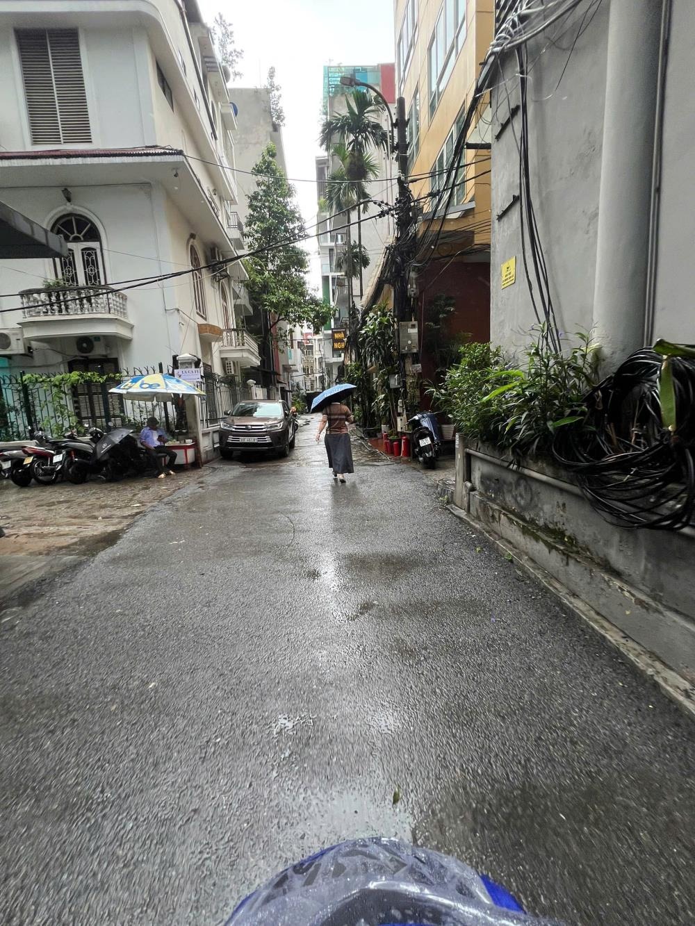 Bán nhà Láng Hạ, Ba Đình - 65m2, 5 Tầng, Ô Tô Tránh, Giá 24 Tỷ
