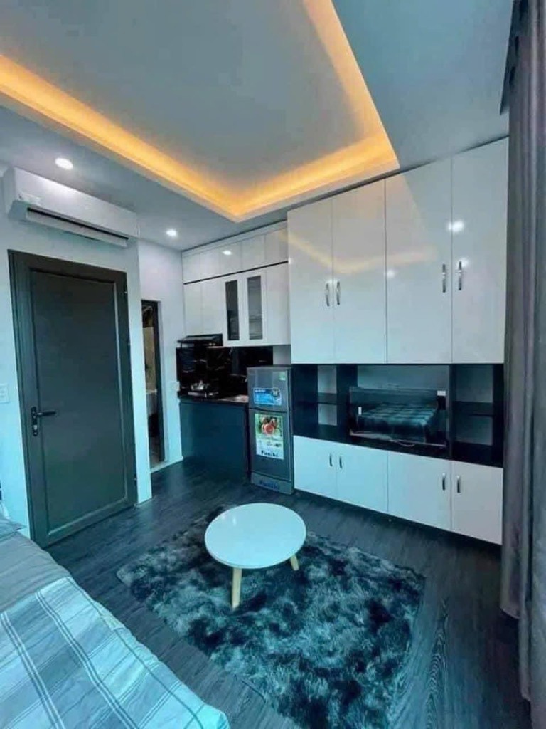 Cho Thuê Lô Góc Hoàng Hoa Thám, Ba Đình - 70m2 - Ngõ Thông - Kinh Doanh Tốt