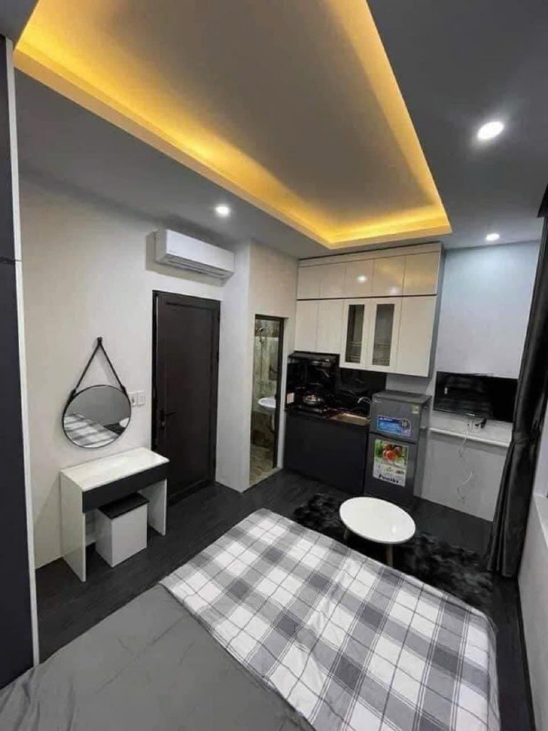 Cho Thuê Lô Góc Hoàng Hoa Thám, Ba Đình - 70m2 - Ngõ Thông - Kinh Doanh Tốt