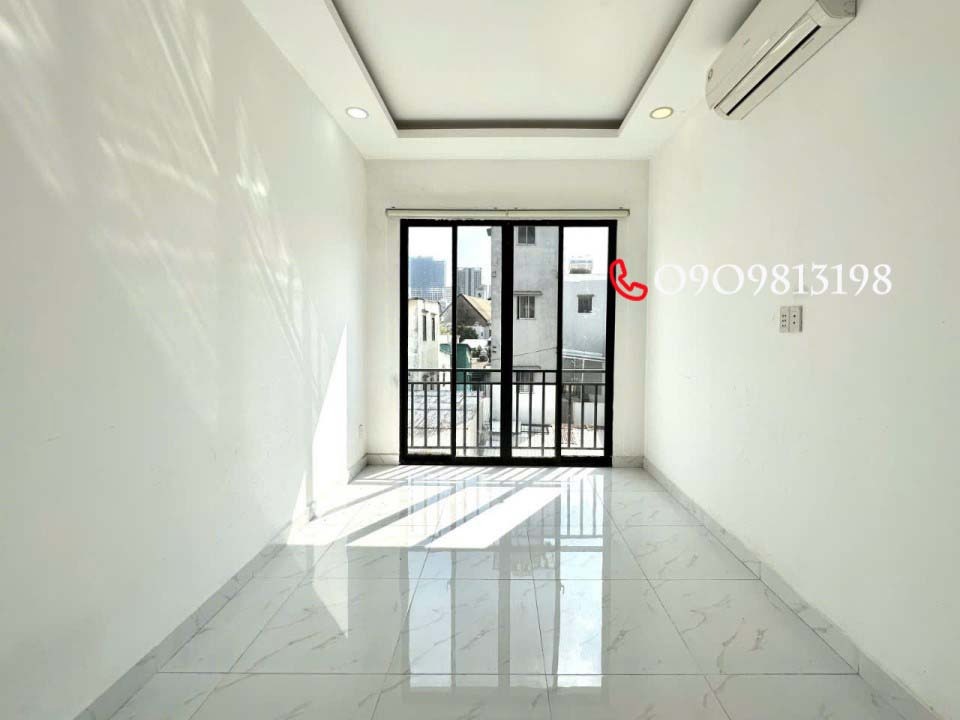 Bán Nhanh Nhà SHR Quận 5 - 4 Tầng, Vị Trí Đẹp, Giá 8.68 Tỷ