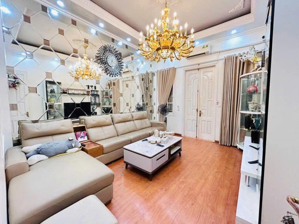 Bán nhà mặt phố An Dương, Tây Hồ - 60m2, 5 tầng, 21.8 tỷ - Kinh doanh đỉnh cao