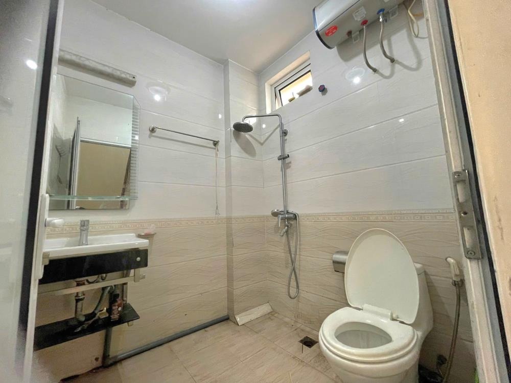 Bán nhà Yên Hòa 30m² - 5 Tầng, Mặt Tiền 5.1m - Giá 7.8 Tỷ