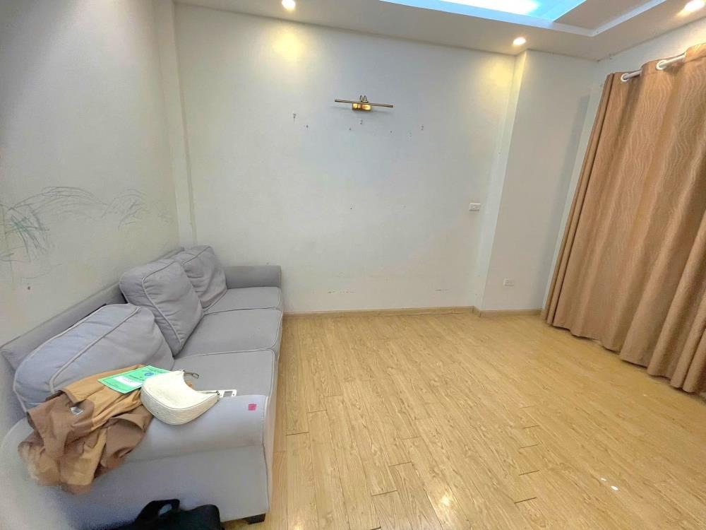 Bán nhà Yên Hòa 30m² - 5 Tầng, Mặt Tiền 5.1m - Giá 7.8 Tỷ