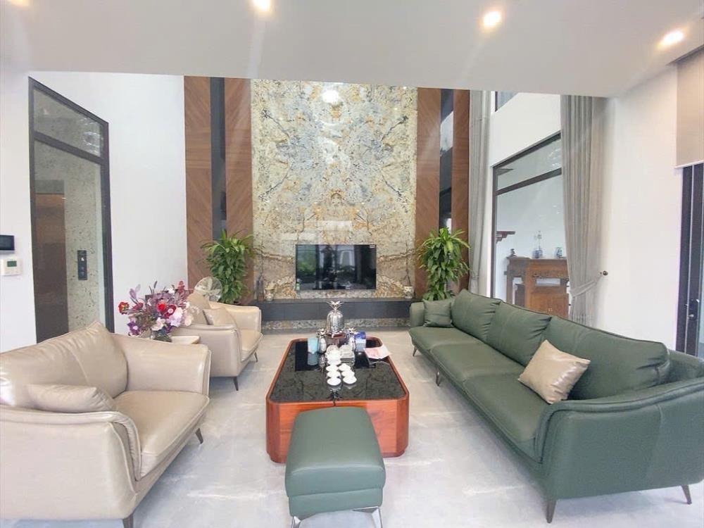 Biệt thự lô góc Mậu Lương, Kiến Hưng - Hà Đông: 95m², 7 tầng, Ô tô đỗ cửa, Giá 20x tỷ