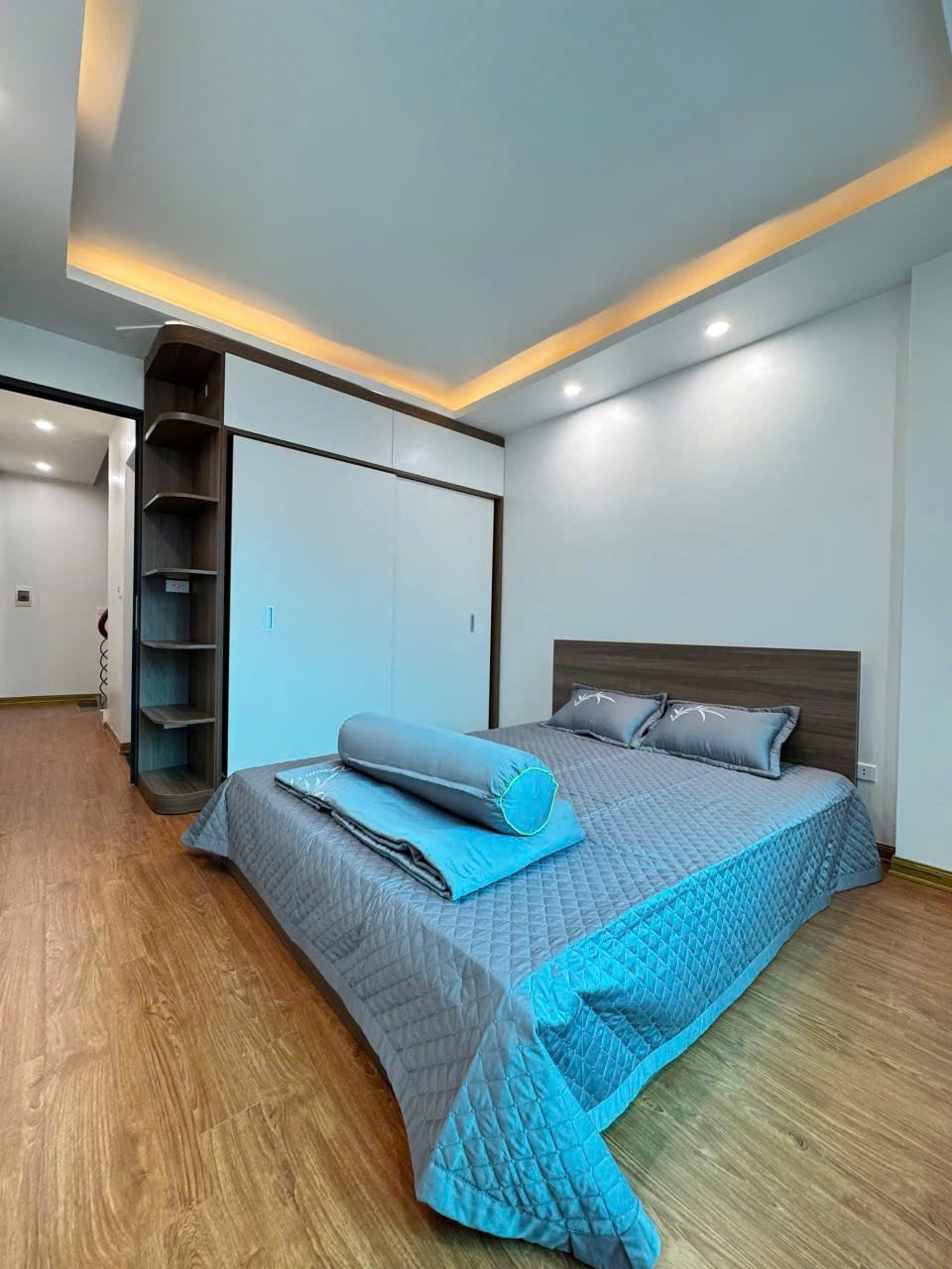 Bán nhà Hà Trì - 34m2 - 5 Tầng - Cổng Riêng - Giá 6.4 Tỷ