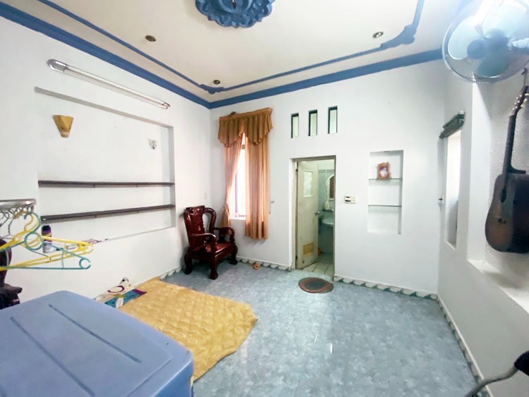 Nhà 4 Tầng, Hẻm Xe Tải Đồng Đen, Tân Bình - 67m2, Giá Hơn 12 Tỷ TL