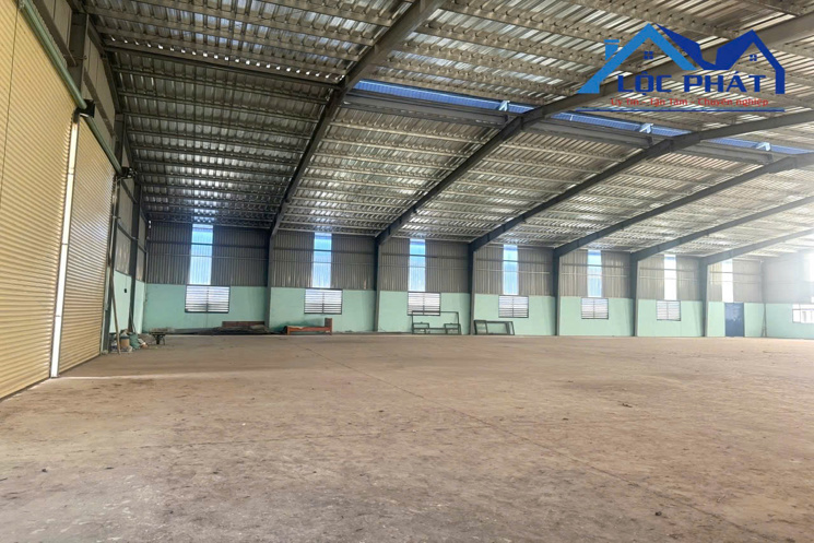Cho thuê xưởng 2200m2 trạm điện 250kva Vĩnh Cửu, Đồng Nai