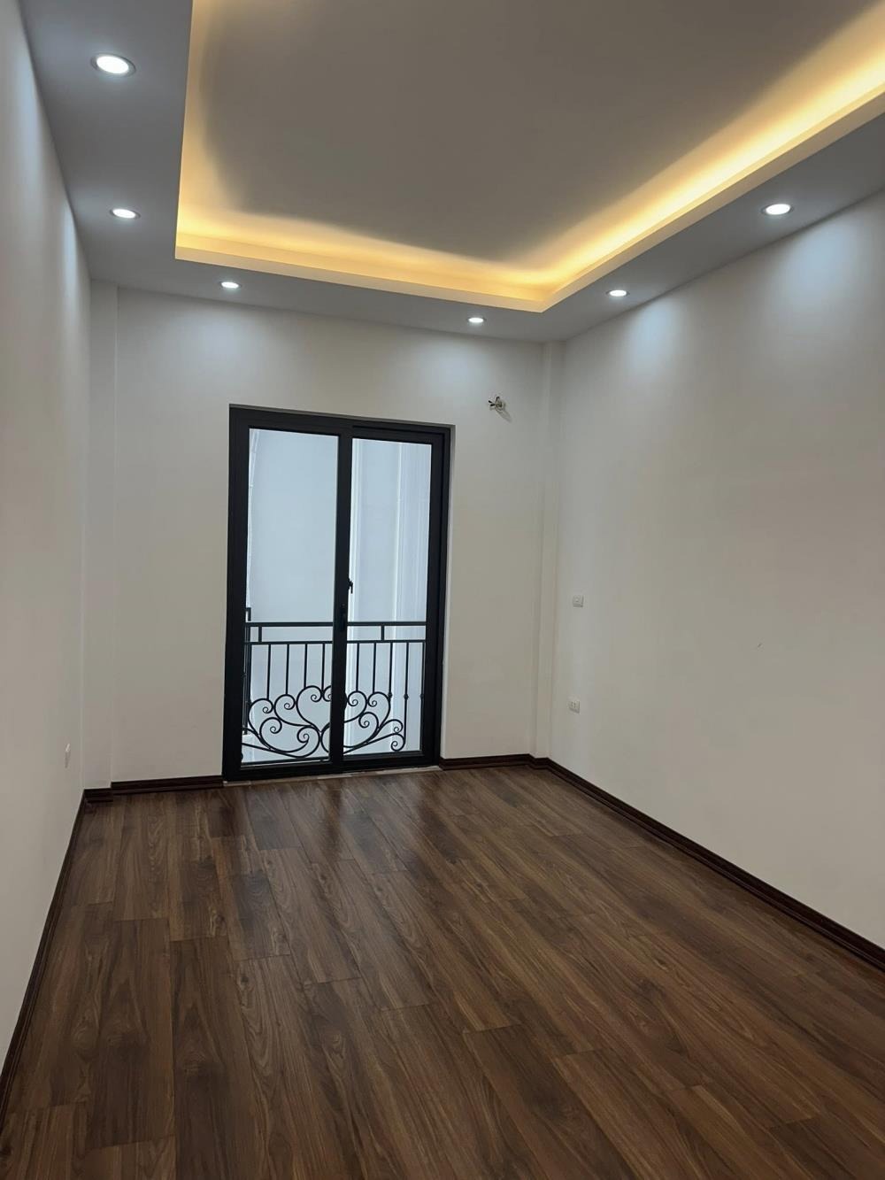 Nhà 4.5 Tầng Đại Từ - 50m Ô Tô - Giá Tốt Đầu Tư/Ở