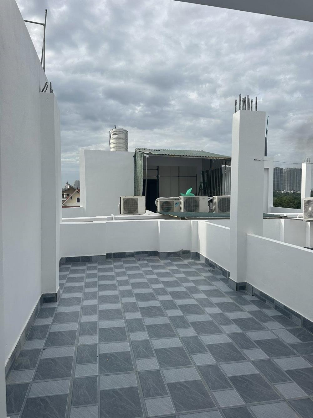 Nhà 4.5 Tầng Đại Từ - 50m Ô Tô - Giá Tốt Đầu Tư/Ở