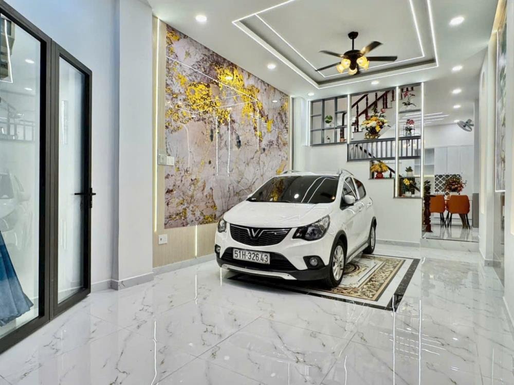 Nhà Mới 4 Tầng, Full Nội Thất, Xe Hơi Ngủ Trong Nhà - Gò Vấp | Giá 6.5 Tỷ
