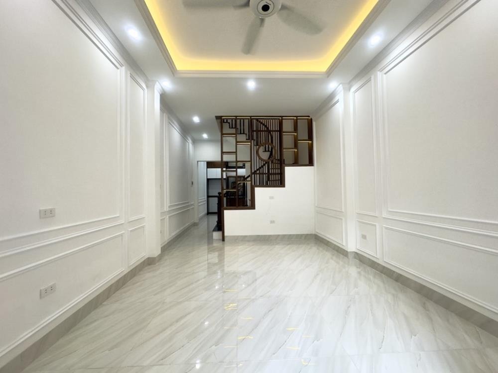 Bán nhà Thụy Phương, Đông Ngạc - 38m2, 5 Tầng, Ô Tô Vào Nhà - Giá 7 Tỷ