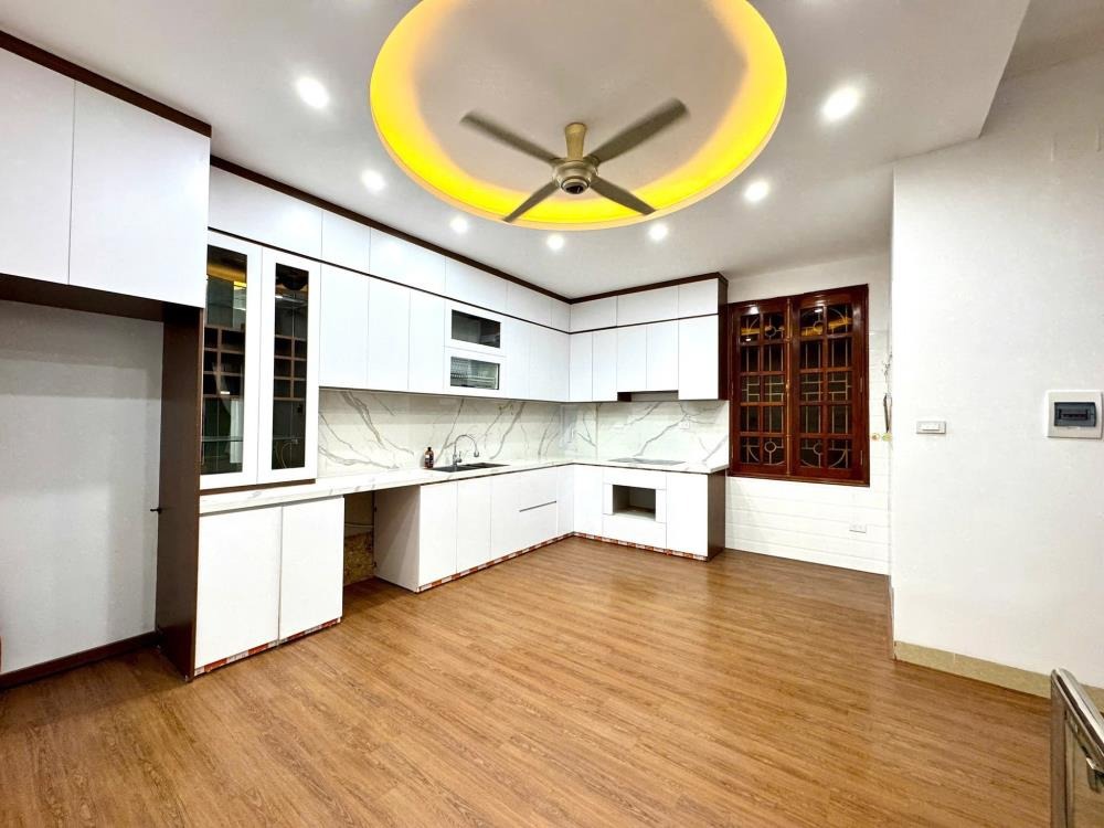 Siêu phẩm Ngoại Giao Đoàn 6 Tầng - Thang Máy, Ô Tô, 69m2 - Giá 22.8 Tỷ