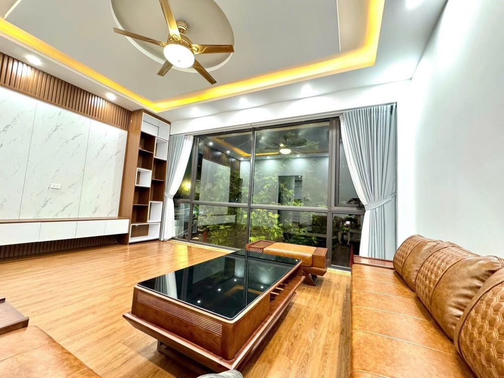 Siêu phẩm Ngoại Giao Đoàn 6 Tầng - Thang Máy, Ô Tô, 69m2 - Giá 22.8 Tỷ