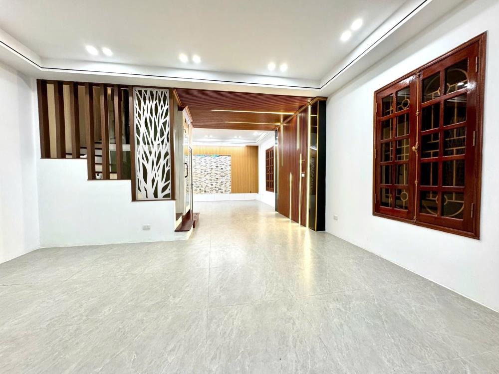 Siêu phẩm Ngoại Giao Đoàn 6 Tầng - Thang Máy, Ô Tô, 69m2 - Giá 22.8 Tỷ