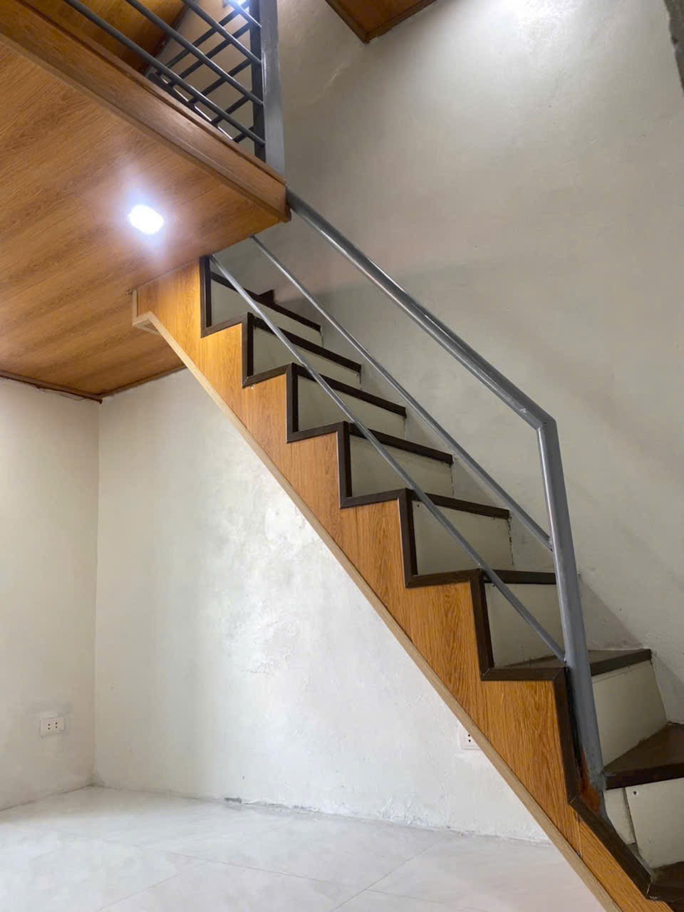 Căn hộ 1.2 tỷ - 35m2 - Sổ đỏ - Thạch Bàn - Vị trí đẹp, tiện ích đầy đủ