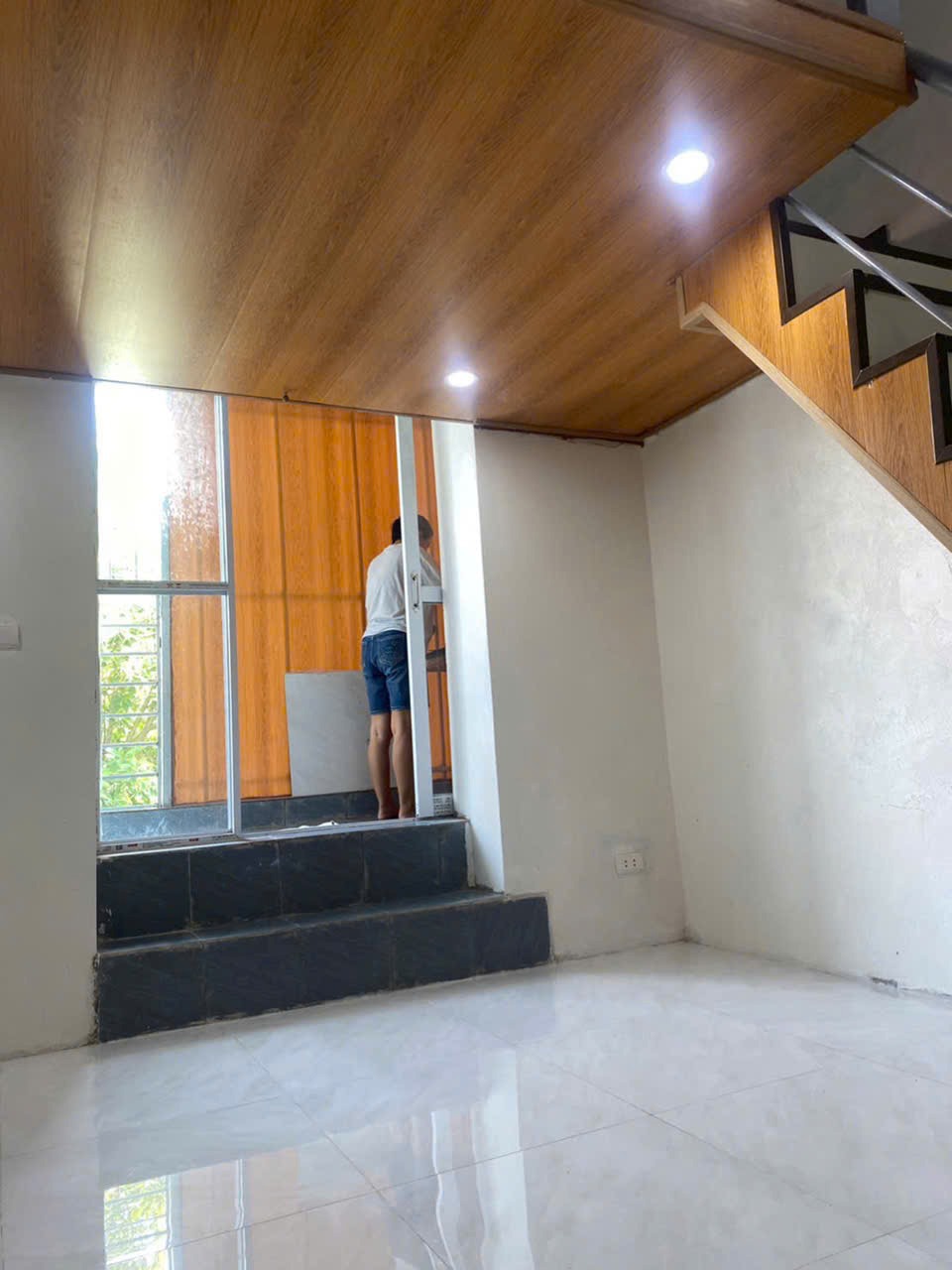 Căn hộ 1.2 tỷ - 35m2 - Sổ đỏ - Thạch Bàn - Vị trí đẹp, tiện ích đầy đủ