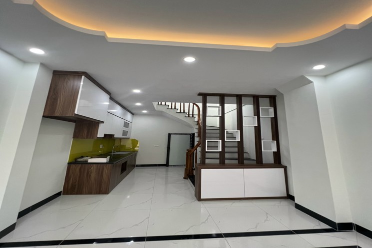 🏡 BÁN NHÀ NGAY NHỔN – Ô TÔ ĐỖ CỬA GIÁ 5.X TỶ