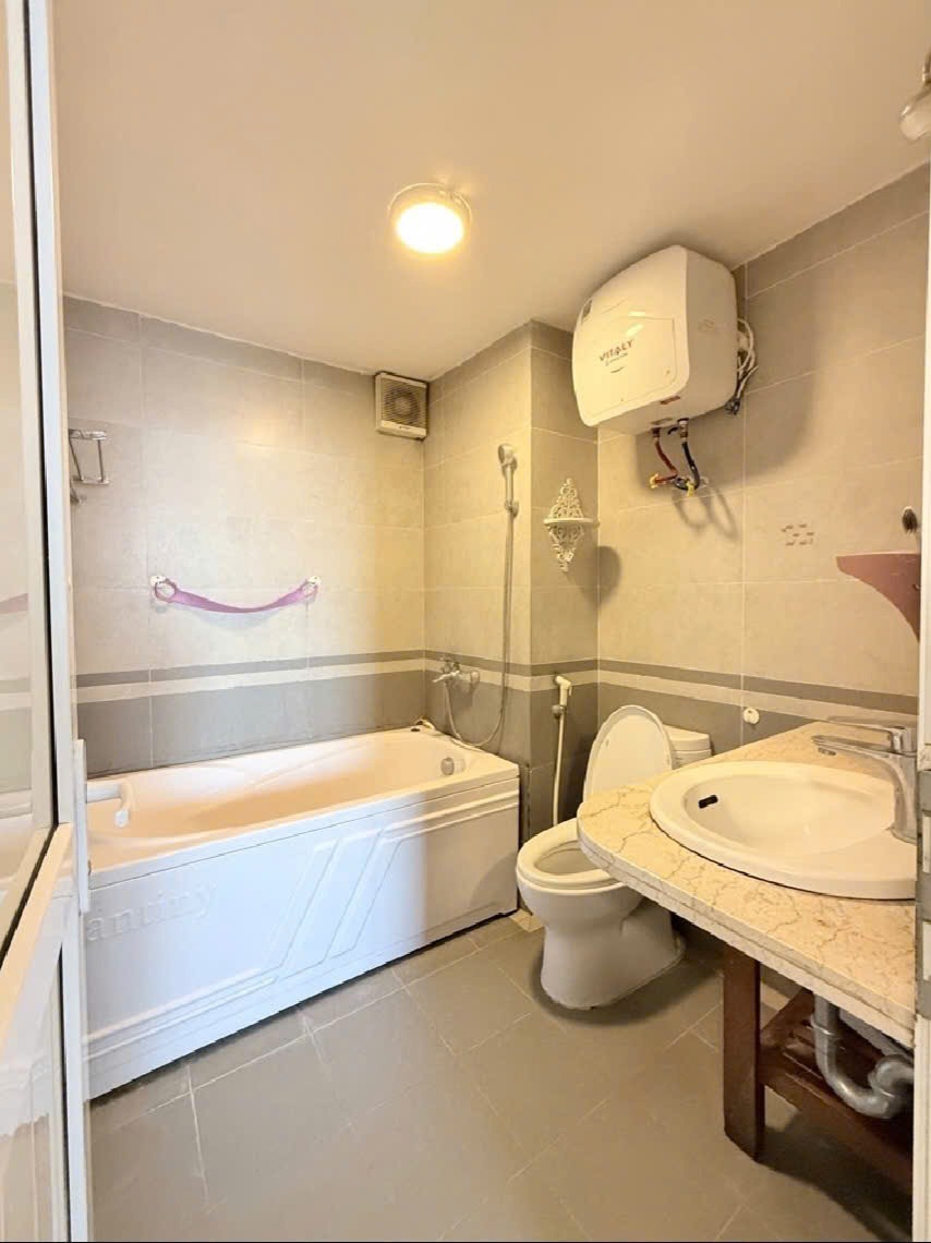 Bán căn hộ chung cư 229 Phố Vọng - 120m2, 3PN, View Đẹp, Giá Tốt