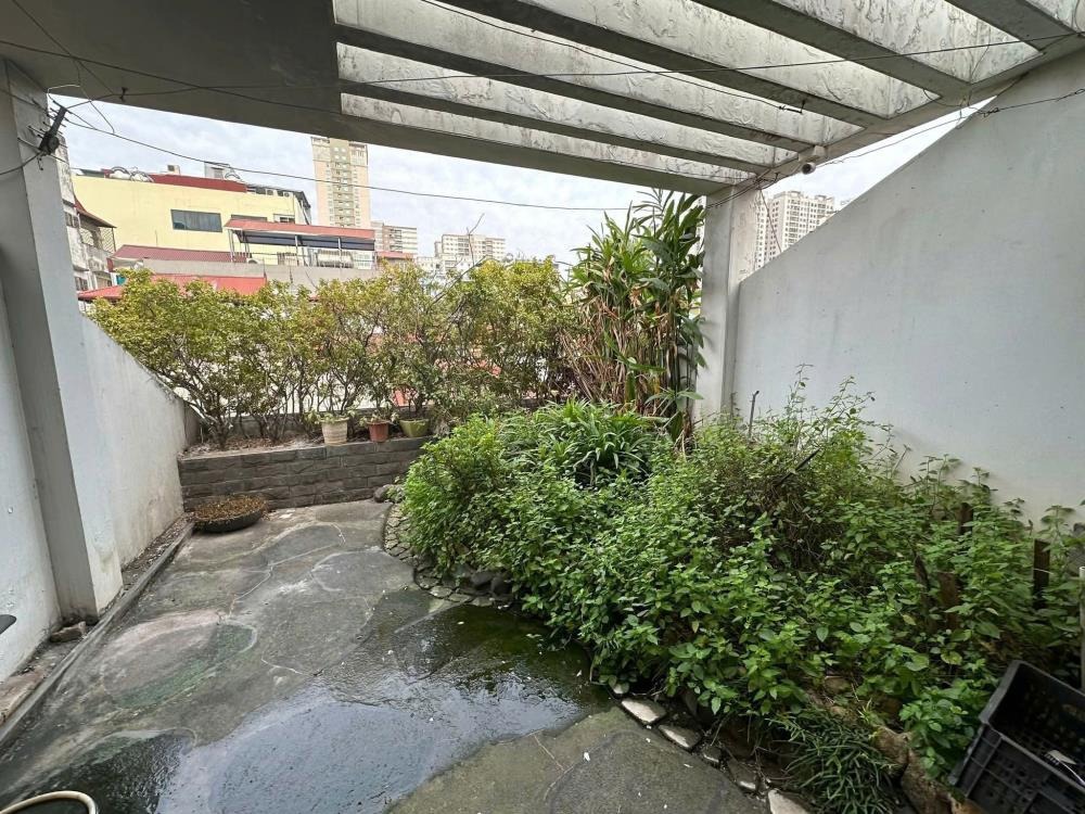 Bán nhà lô góc 5 tầng Khuất Duy Tiến - 76m2 - Giá 35 tỷ (TL)