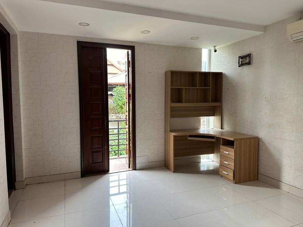 Bán nhà lô góc 5 tầng Khuất Duy Tiến - 76m2 - Giá 35 tỷ (TL)