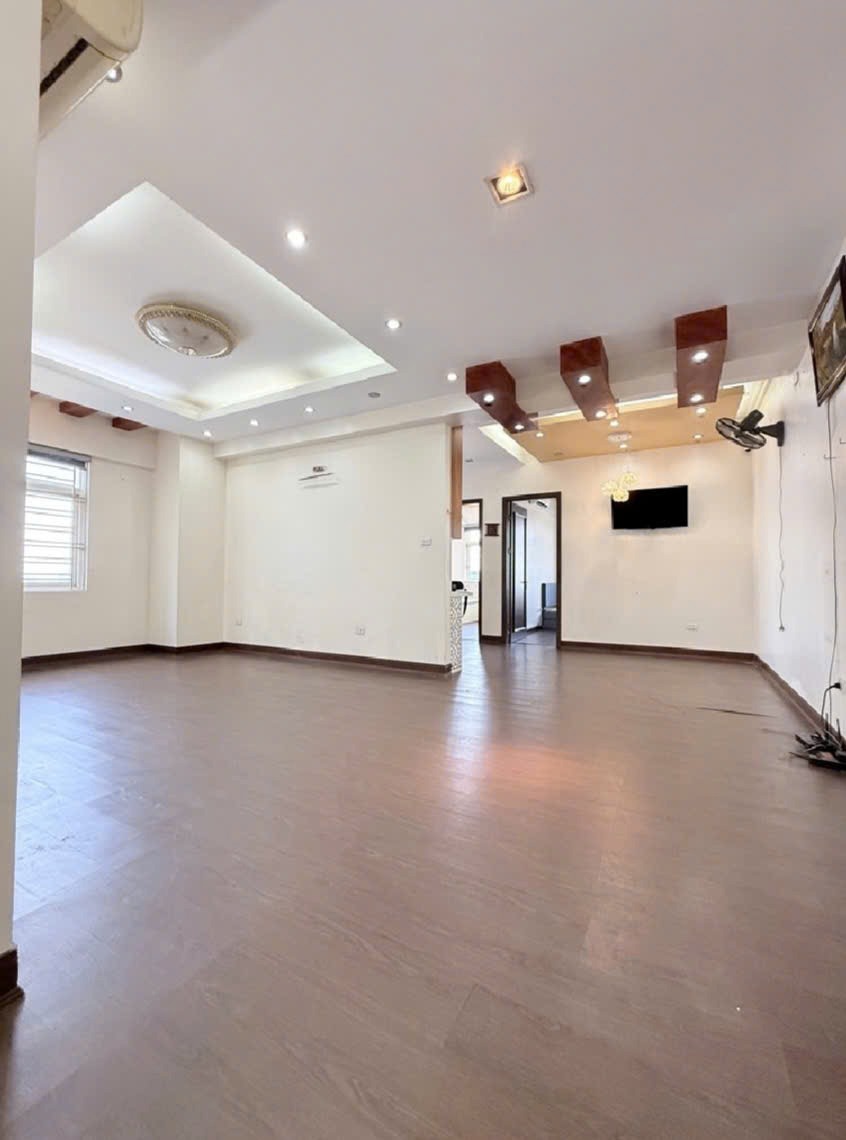 Bán căn hộ chung cư 229 Phố Vọng - 120m2, 3PN, View Đẹp, Giá Tốt