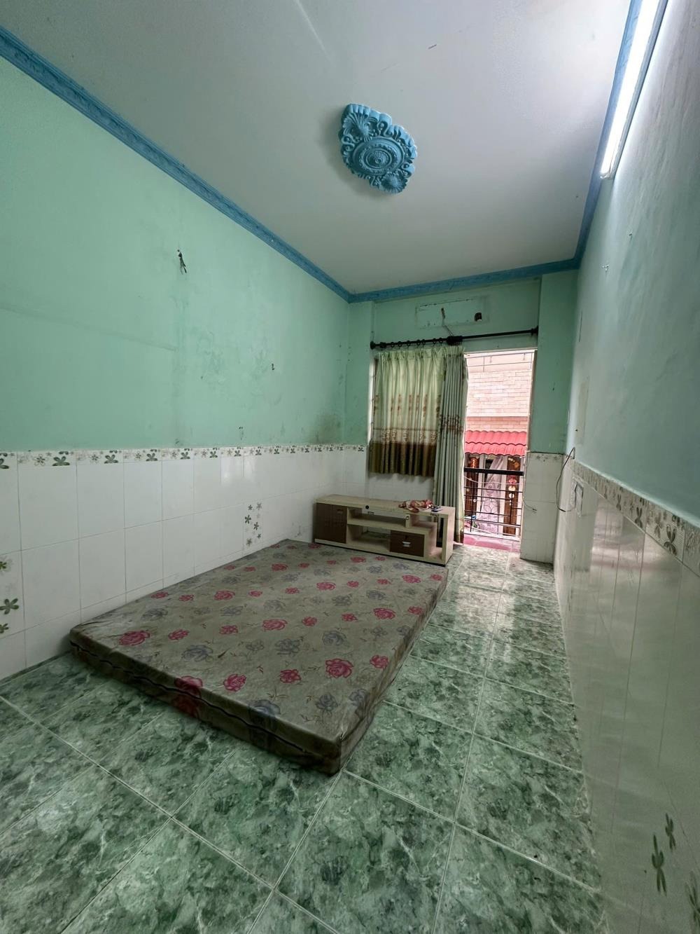 Bán Nhà 4 Tầng Ngô Quyền, Quận 10 - Vị Trí Đẹp, Giá Tốt